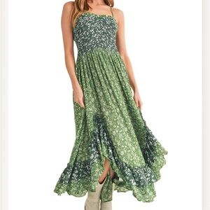 AMEI+CO Chic Green Floral Maxi Dress